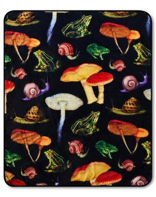 "Goblincore Mushroom Pattern Fleece Blanket"