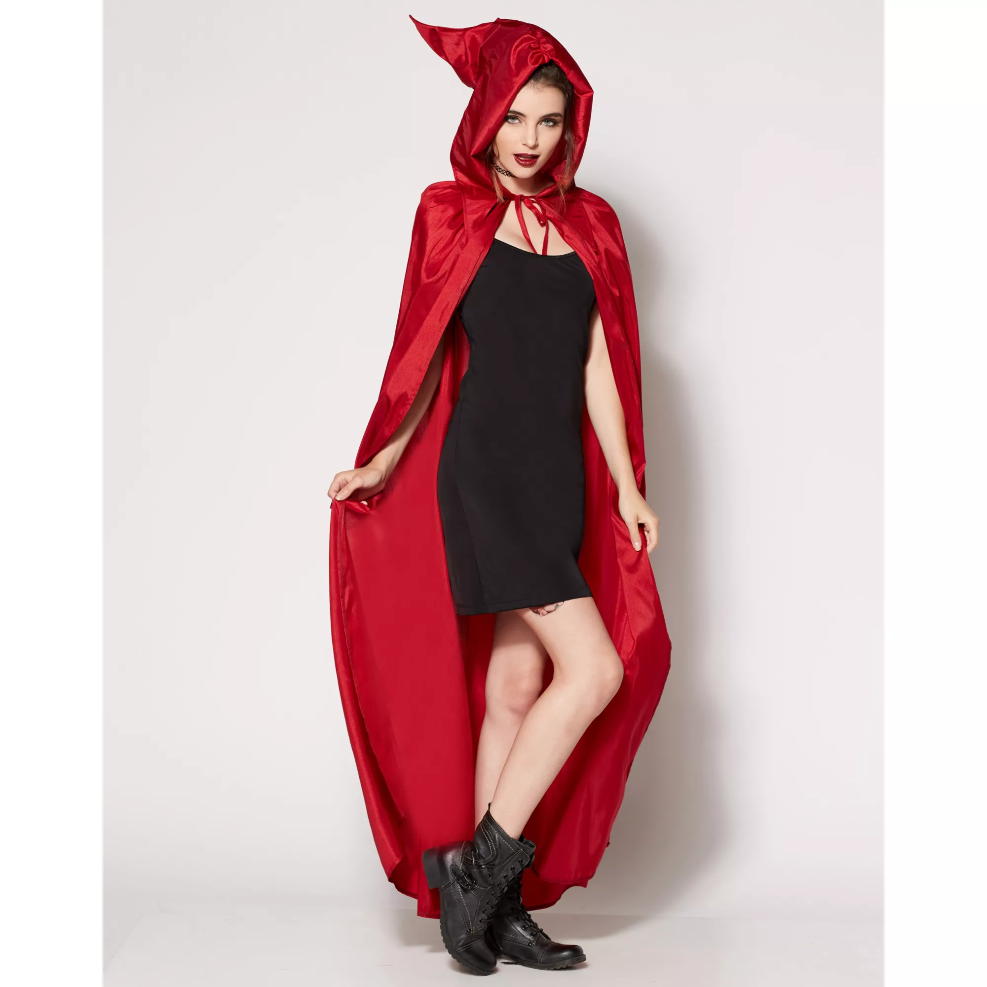 Adult Mary Sanderson Cape - Hocus Pocus at Spencer's