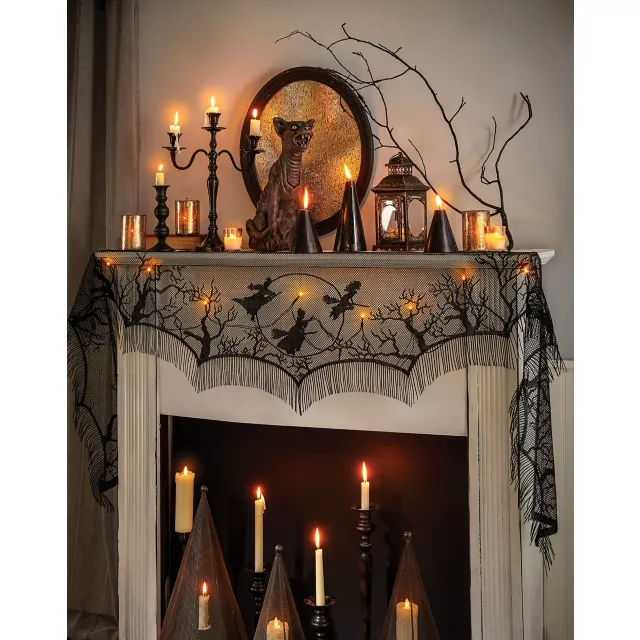 Light-Up LED Mantel Scarf - Hocus Pocus at Spirit Halloween