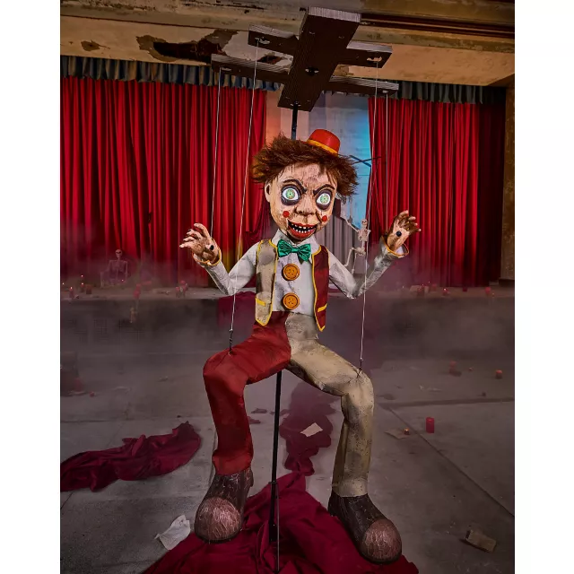 7 Ft 7 In Bobby Strings Animatronic at Spirit Halloween