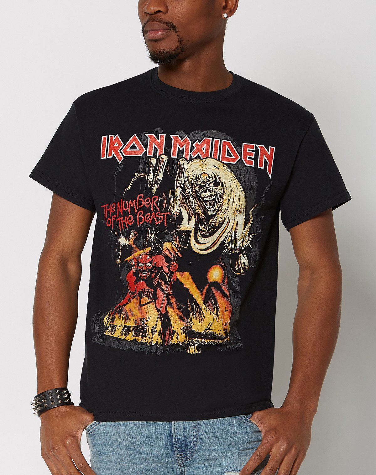 The Number of the Beast T Shirt – Iron Maiden