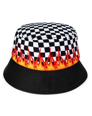 checkered bucket hat outfit