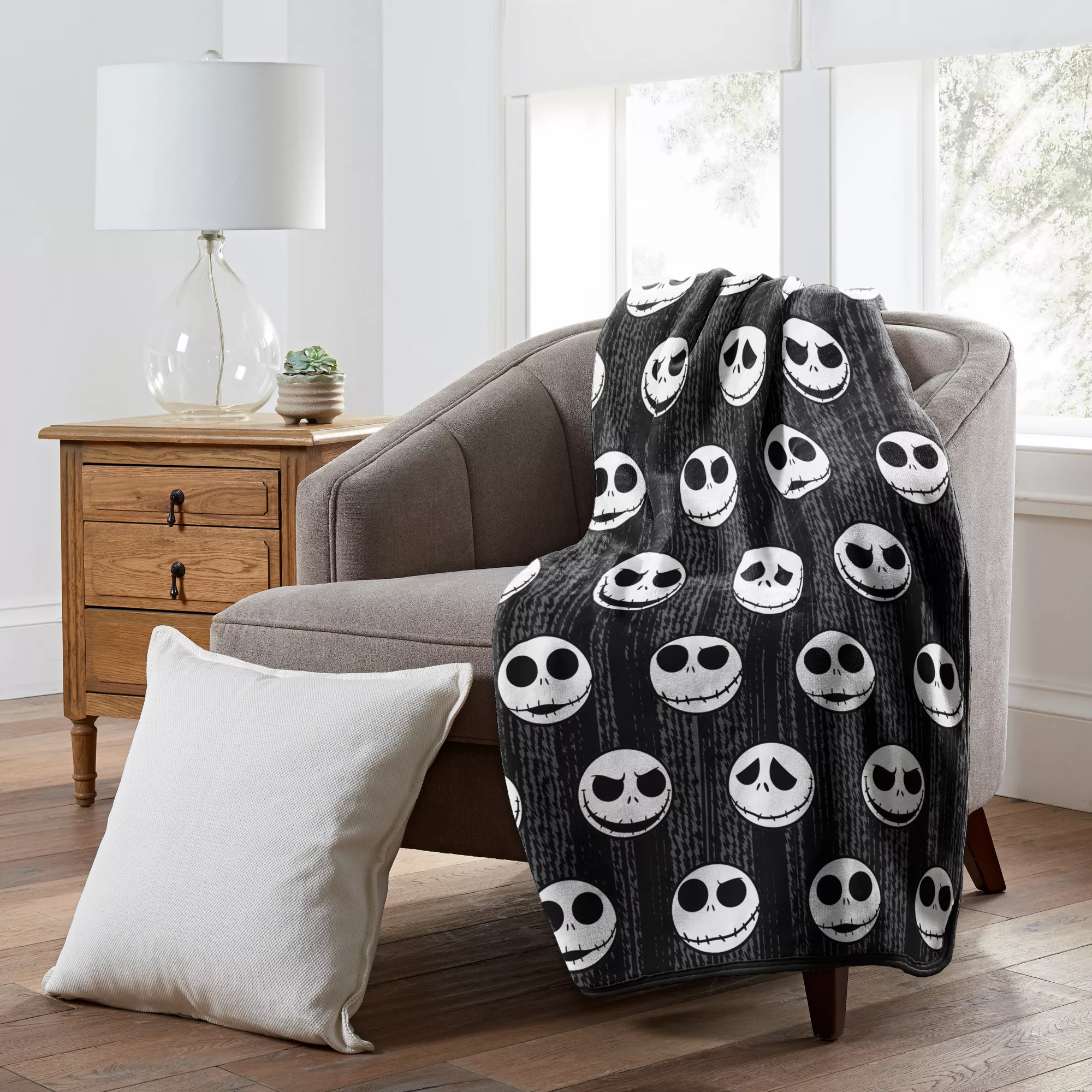 Love You to Death Fleece Blanket - The Nightmare Before Christmas at Spencer's