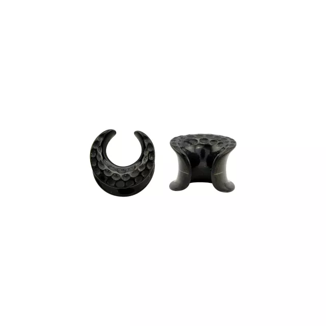 Black Hammered Ear Saddles - 00 Gauge at Spencer's