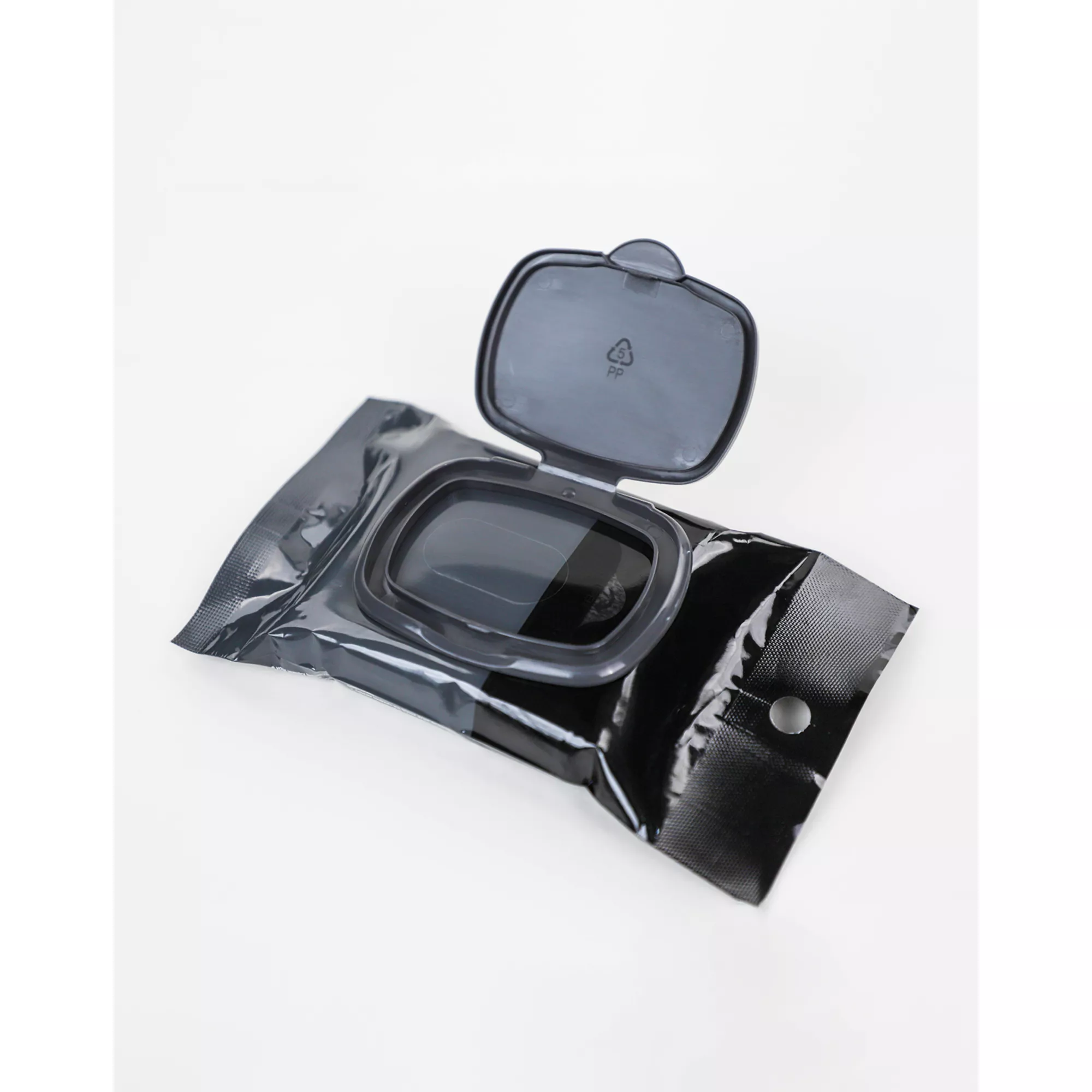 Pierced Nation Jewelry Cleaner Wipes at Spencer's