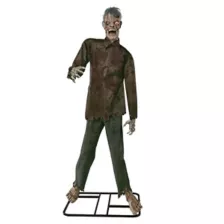 6 Ft 1 In Jeremy Jaws Animatronic at Spirit Halloween