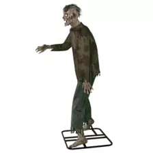 6 Ft 1 In Jeremy Jaws Animatronic at Spirit Halloween