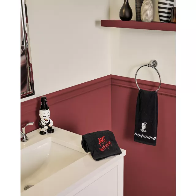 Terrifier 17-Piece Bath Set at Spirit Halloween