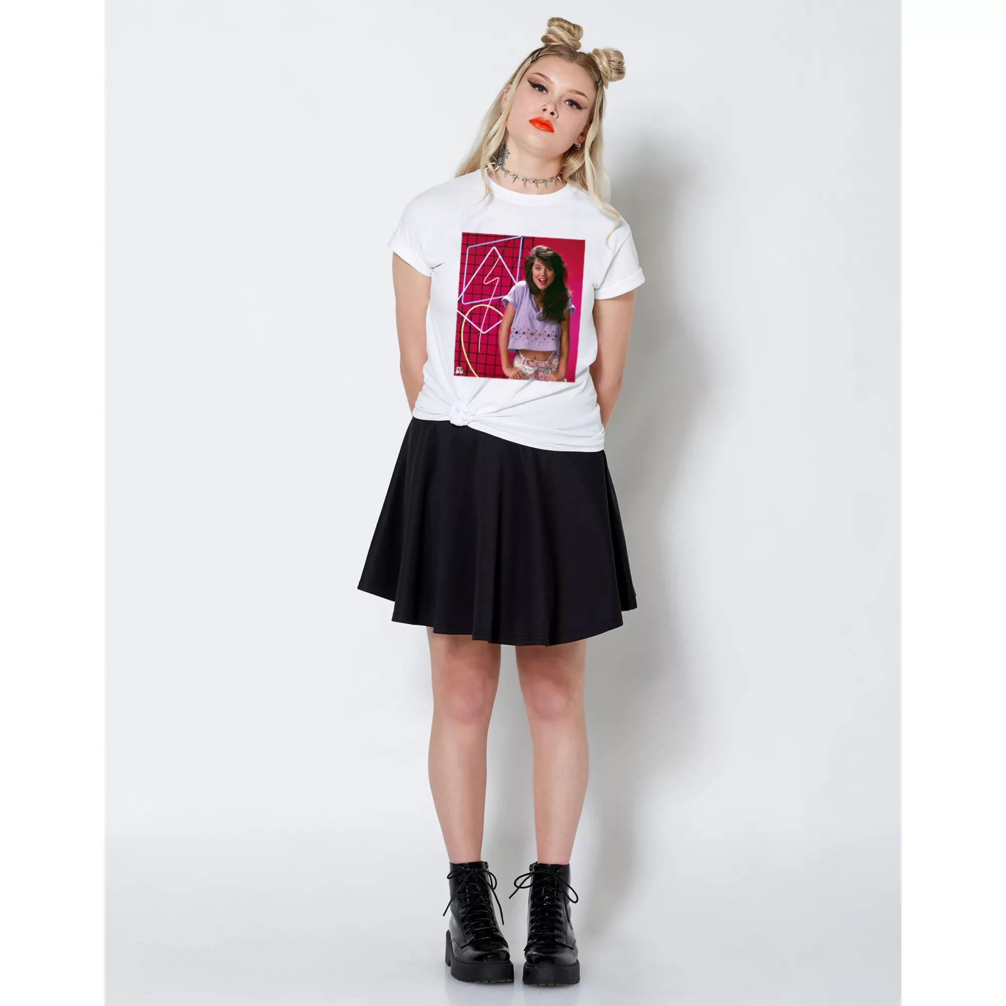 Neon Lights Kelly Kapowski T Shirt - Saved by the Bell at Spencer's