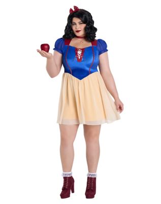 Plus Size Halloween Costumes for Women - Spencer's